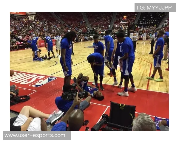 光脚上阵恩比德勇夺31分展现强大实力引发热议